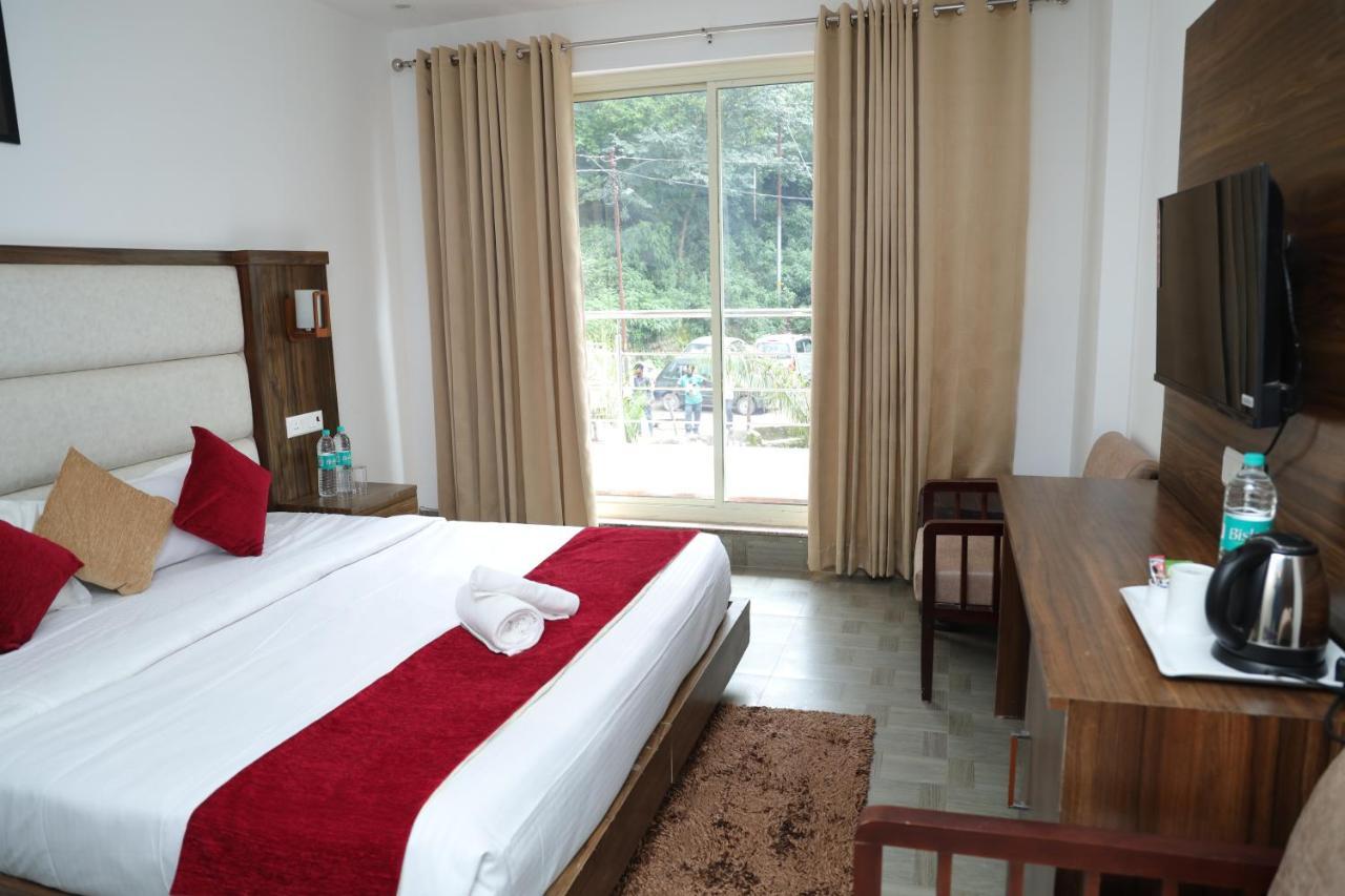 Hotel Cordelia Inn By Devpaga Hotels Pvt Ltd Rishikesh Bagian luar foto